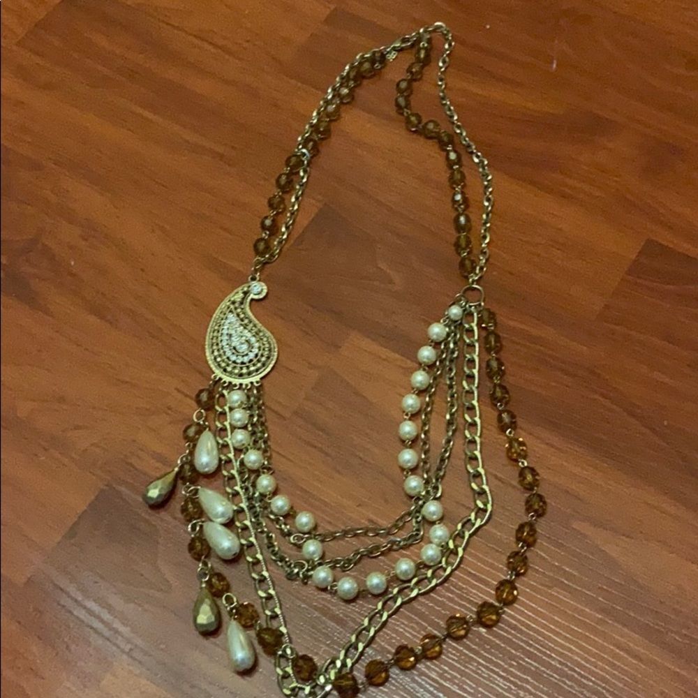 Banana republic necklace